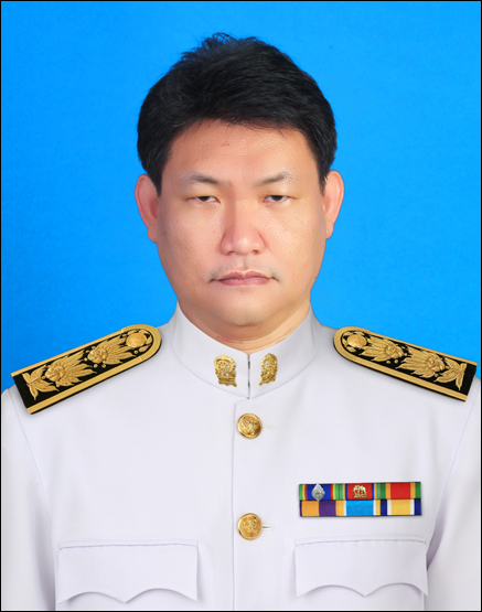 นายพิชัย  วรพิพัฒน์